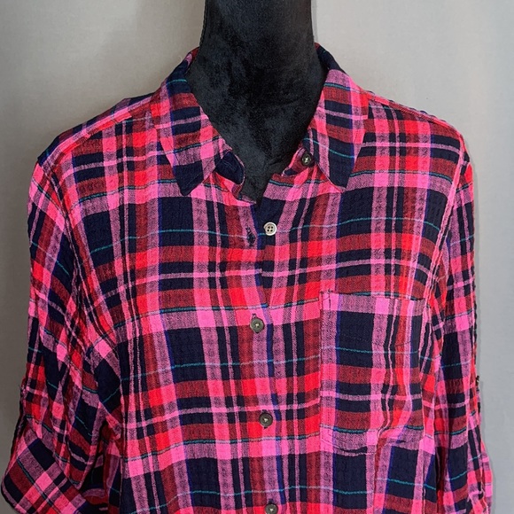 1X Intro Plaid Print Puckered Woven Long Roll-Tab Sleeve Button-Down Shirt - Picture 2 of 13
